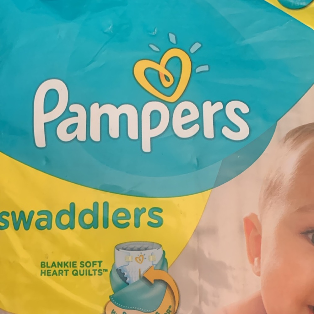 Diapers - Picture 3 of 4